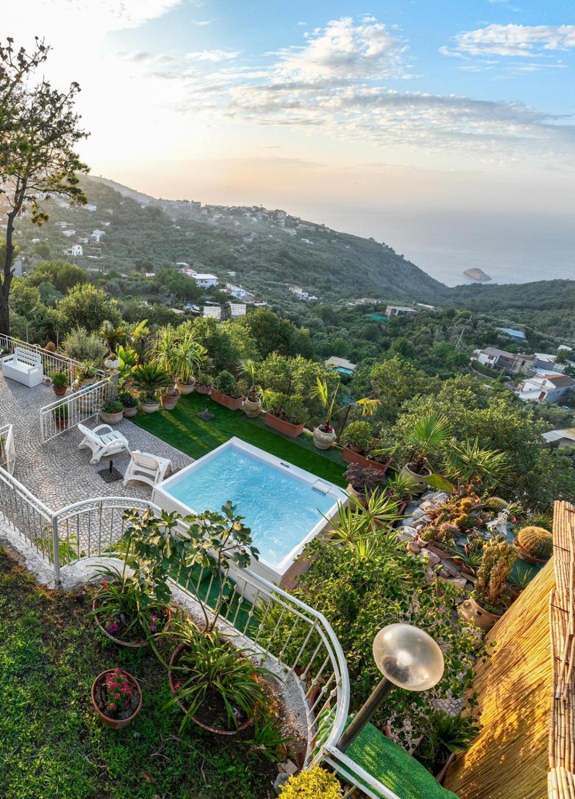 Villa Grusone Sant'Agata sui due Golfi Exterior photo
